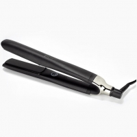 stajler-dlya-ukladki-ghd-platinum-black-1